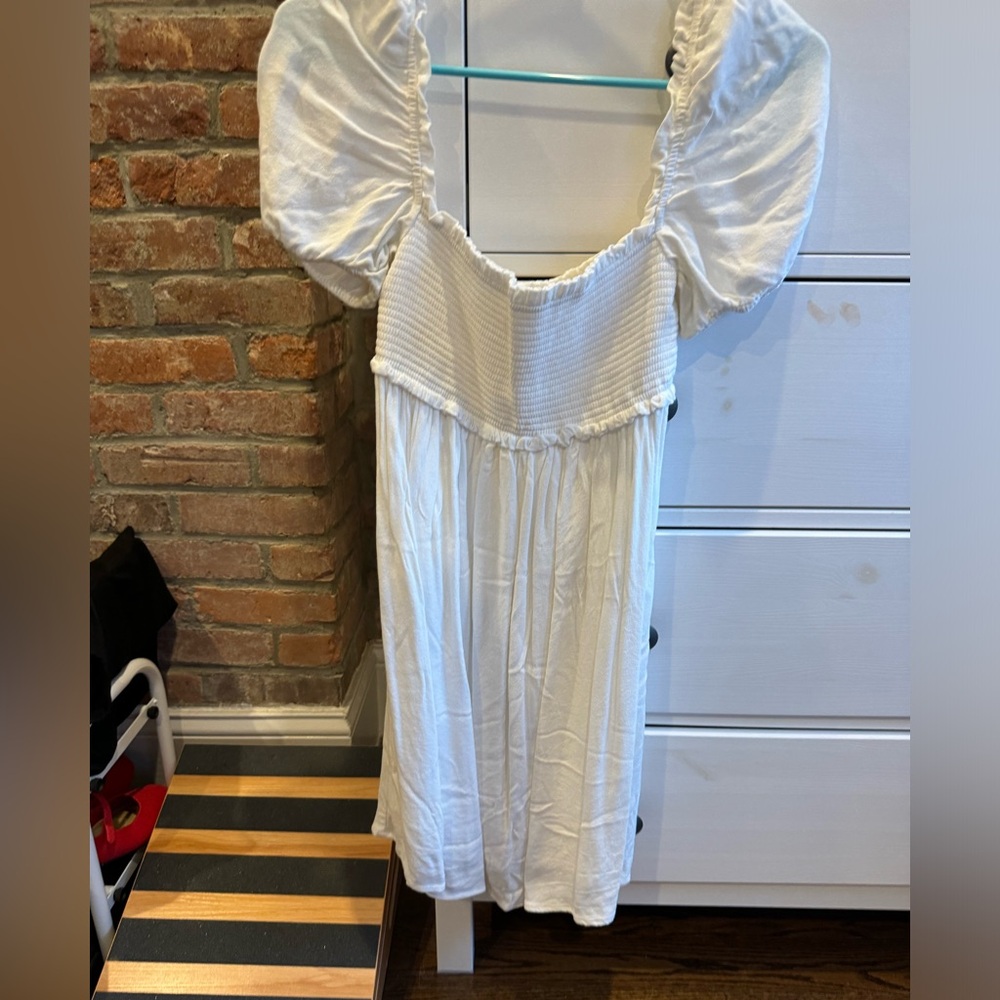 Aritzia Sunday best baby doll dress size small